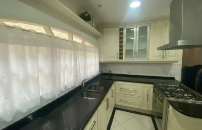Sobrado com 3 quartos 1 suíte, 2 vagas   jd. monte kemel / butantã. fl64