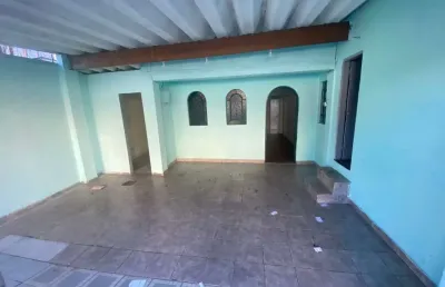 Casa térrea  com 2 quartos 2 vagas e 1 salão comercial no butantã. fl64