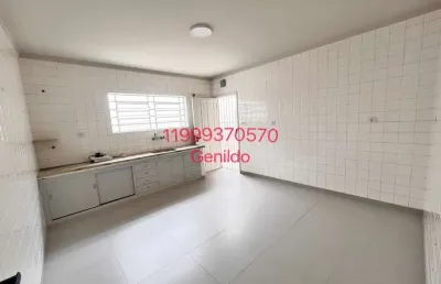 Casa terreá 3 quartos, 3 vagas, 3 banheiros , a 1o minutos do metro vila sonia aceita pet fl55