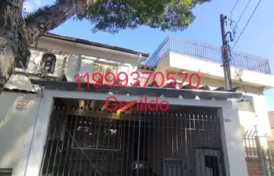 Sobrado 2 quartos, 2 vagas , edicula, quintal, próximo do metro vila sonia,aceita pet, fl55