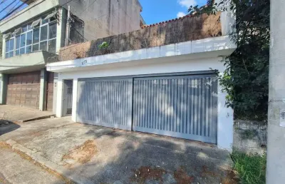 Casa terrea com 2 dormitorios, quintal e churrasqueira fl26