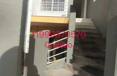 Casa com 3 quartos, 1 vagas, 2 banheiros, churrasqueira, casa  reformada fácil acesso ao metro fl55