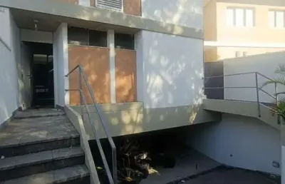 Casa em condomínio fechado com 4 quartos para alugar na Rua Fernando Caldas, 444, Rolinópolis, São Paulo