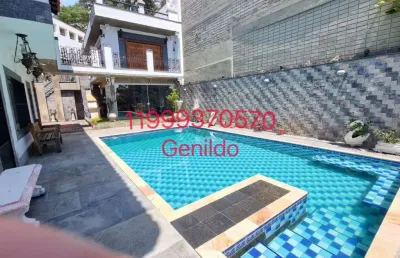 Sobrado mobiliado com 6 quartos 6 suites 4 vagas piscina edicula sala de tv proximo do metro fl55