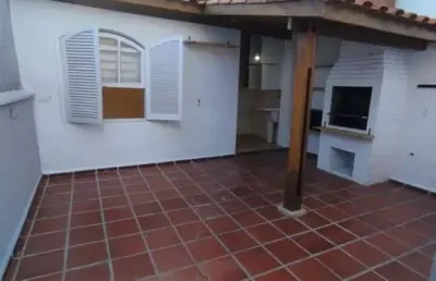 Sobrado com 2 quartos 2 vagas edícula e quintal - próximo do metro vila sonia.   fl56