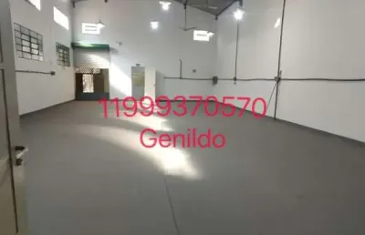 Galpão com 300m2 pe direito alto 4 vagas escritório copa 4  banheiros a 100 m da raposo tavares fl55