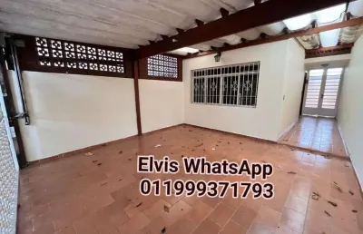 Casa em condomínio fechado com 3 quartos para alugar na Rua José Alves Cunha Lima, Vila Butantã, São Paulo