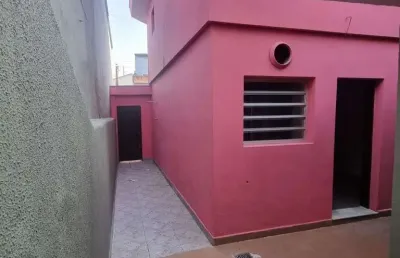 Casa em condomínio fechado com 2 quartos para alugar na Rua Maria José de Morais, 68, Vila Gomes, São Paulo