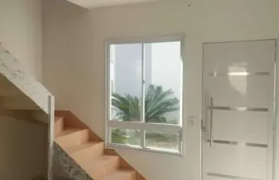 Casa em condomínio fechado com 2 quartos para alugar na Rua Francisco Lopes Frade, Água Espraiada (Caucaia do Alto), Cotia