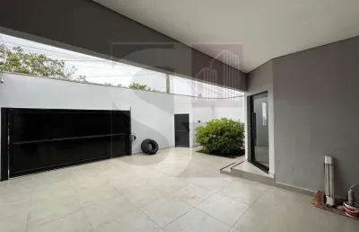 Casa para venda em uberlândia, granada, 3 dormitórios, 1 suíte, 3 banheiros, 3 vagas