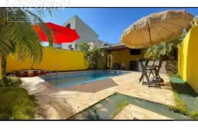 Casa com 2 quartos para alugar no Utinga, Santo André 