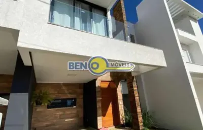 Sobrado com 3 dormitórios no bairro jansen, em gravataí  - rs