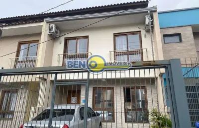 Sobrado a venda de 3 dormitórios a venda em porto alegre