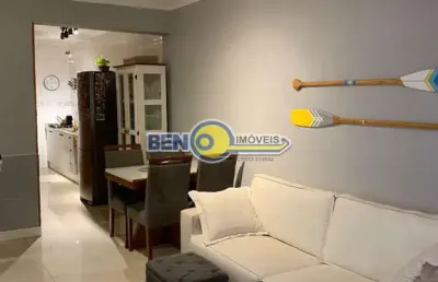 Apartamento com 2 dormitórios à venda, 62 m  por r  299.000,00