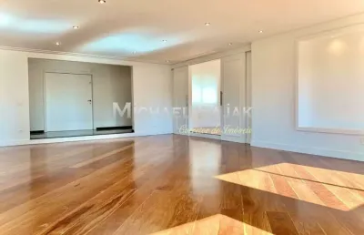 Fantástico apartamento de 370m²  com 4 suítes e ,5 vagas de  garagem