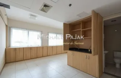 Ponto comercial com 1 sala para alugar na Rua Maestro Cardim, 407, Liberdade, São Paulo