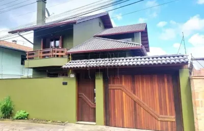 Casa à venda em desvio rizzo, caxias do sul - semi-novo com academia, área de lazer e piscina