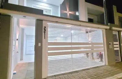 Casa com 2 quartos à venda no FAG, Cascavel 