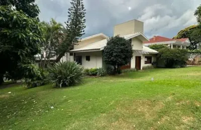 Casa com 4 quartos à venda no Country, Cascavel 