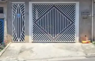 Casa com 3 quartos à venda na rua gino marques da cunha, parque umuarama, suzano, 150 m2 por r$ 300.000