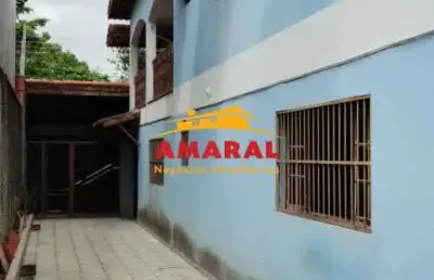 Casa com 4 quartos para alugar na rua benedito rodrigues, parque do colégio, suzano, 370 m2 por r$ 4.000
