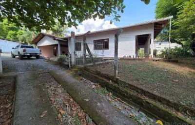 Casa com 3 dormitórios para alugar, 209 m² por r$ 2.690,00/mês - badenfurt - blumenau/sc