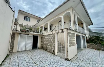 Casa com 3 quartos à venda na manoel cardoso, 51, capoeiras, florianópolis por r$ 990.000