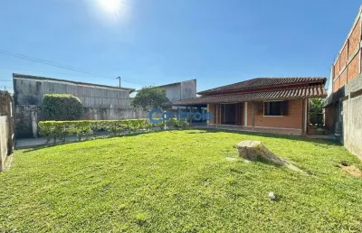 Casa com 2 quartos à venda na marcos roberto de souza, 127, barra do aririú, palhoça por r$ 890.000
