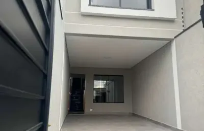 Sobrado novo, planta moderna, 03 dormitórios, 01 suíte, churrasqueira, 02 vagas !!