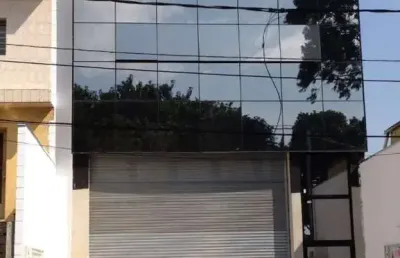 Prédio à venda na Praça São Luís do Curu, 26, Vila Invernada, São Paulo