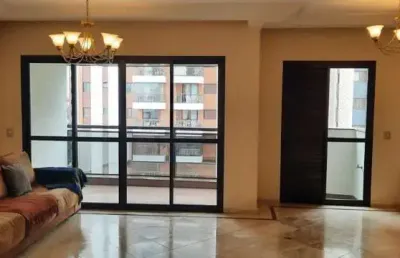 Apto a venda no tatuapé, 03 suítes, 03 vagas + depósito ! ! !