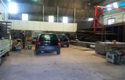 Prédio comercial com galpão industrial perto da av sabará e marginal pinheiros