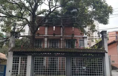 Antiga fábrica - casa residencial e ou comercial - perto da usp - investimento