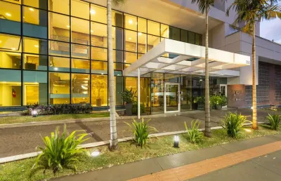 Casa com 3 quartos à venda na Rua Prefeito Hugo Cabral, Centro, Londrina