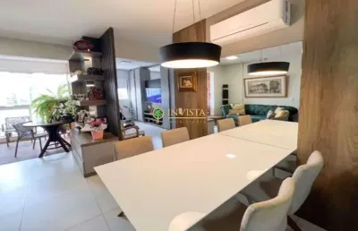 À venda | semi mobiliado, 3 quartos, sacada com vista parcial mar e 1 vaga de garagem - agronômica, em florianópolis.