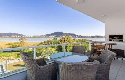 Vista mar, 3 quartos, terraço privativo com jacuzzi e 3 vagas no joão paulo - á venda em florianópolis