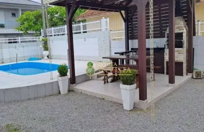 Casa com 3 quartos à venda na Rua Tucumã, 170, Enseada de Brito, Palhoça