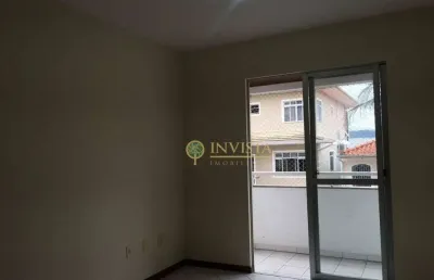 Próximo ao ginásio municipal picadas do sul, com 2 quartos, sacada e 1 vaga