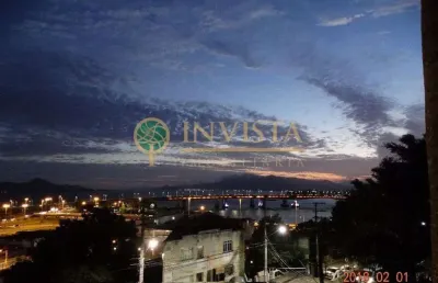 Vista mar, 2 vagas e localização privilegiada no centro de florianópolis.