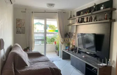 À venda | 85 m², semi mobiliado, 3 quartos, sacada com churrasqueira e 1 vaga - agronômica, em florianópolis.