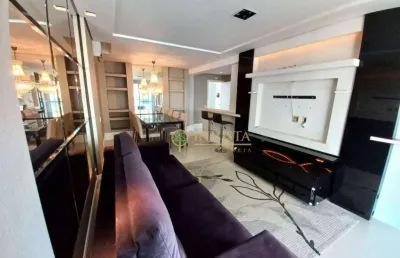 Locação -  mobiliado, 97m² de área privativa, 2 suítes e vaga de garagem dupla - centro de florianópolis