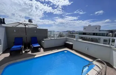Piscina privativa, vista mar, mobiliado, espaço gourmet e 3 vagas no centro - á venda em florianópolis.