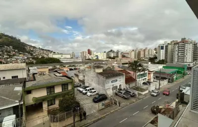 Locação | 32m², 1 quarto e 1 vaga de garagem - bairro centro, em florianópolis.