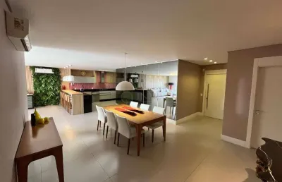 À venda | quay luxury home design, alto padrão, condomínio clube, 197 m², 3 quartos e 2 vagas de garagem - jurerê internacional, em florianópolis.