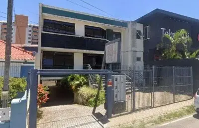 À venda | 482 m², viabilidade comercial e 10 vagas de garagem - centro, em florianópolis.
