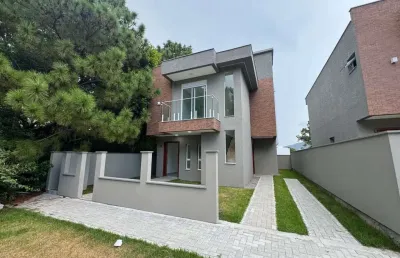 Casa com 3 quartos e churrasqueira à venda no rio vermelho.