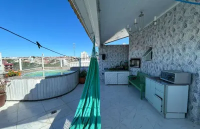 Triplex com terraço privativo, hidromassagem e 3 quartos à venda no jardim atlântico.