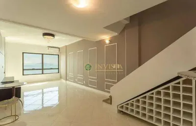 À venda! frente mar com 2 quartos na av. beira mar norte.