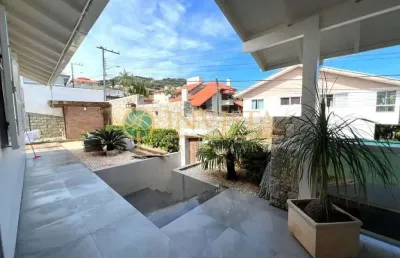 Casa residencial à venda, agronômica, florianópolis.