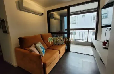 À venda no itacorubi! semi mobiliado, andar alto, vista mar, 2 quartos e 1 vaga.